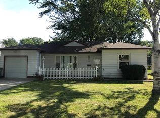 7023 Oakwood Rd, Parma Heights, OH 44130