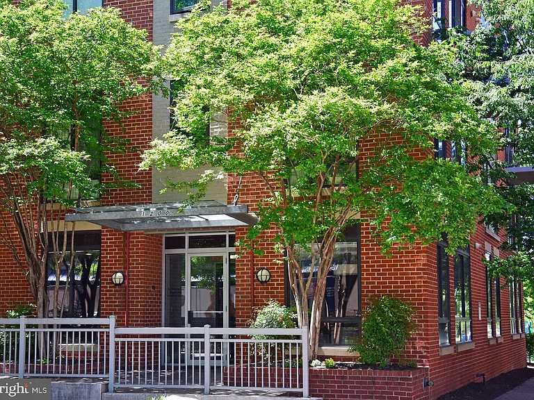 1200 N Hartford St #507 — Photo 20