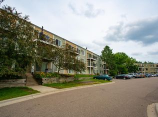 Cedar Ridge, Saint Paul, MN 55124