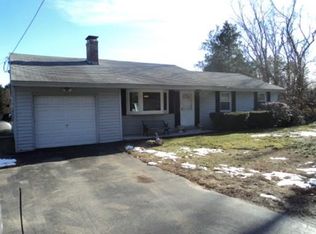 201 Mill Rd, Chelmsford, MA 01824