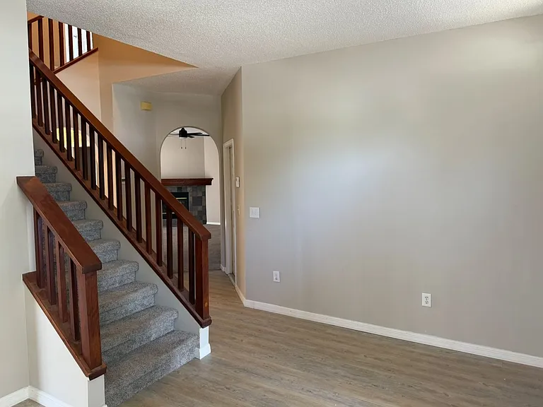 12919 Brant Tree Dr — Photo 2