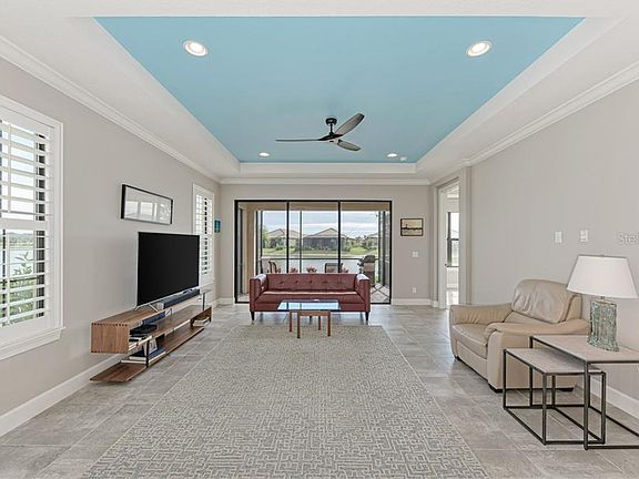 4th image of 5393 Popoli Way