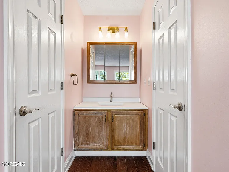 51 Valentine St #6B — Photo 27