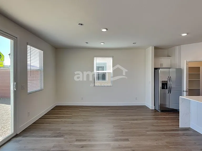 7781 Roaring Fork Ct — Photo 5