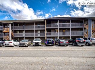 160 Zeb St APT C201, Boone, NC 28607