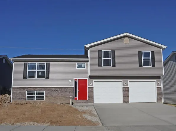563 Somerset Dr, Granite City, IL 62040