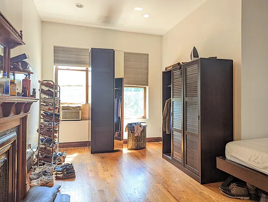 Rented by Douglas Elliman | media 5