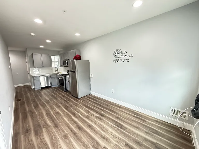 2128 N 9th St #1 — Photo 3