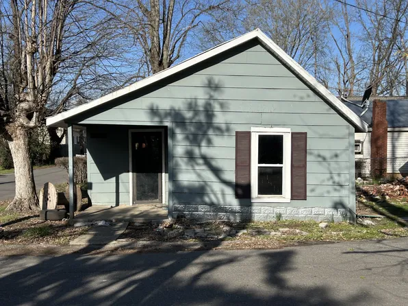 2083 Bessie St, Springfield, TN 37172