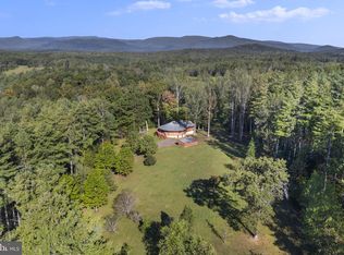 243 Aaron Mountain Rd, Castleton, VA 22716