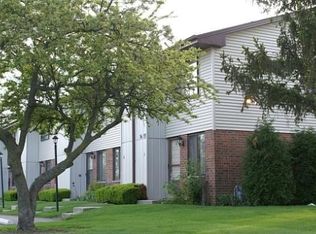 1415 Oakes Rd, Racine, WI 53406