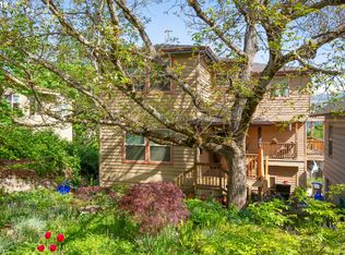 1308 Columbia St, Hood River, OR 97031