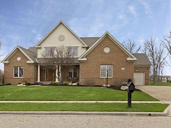 3rd image of 2599 Kemperwood Dr