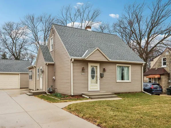 2929 South Orleans AVENUE, West Allis, WI 53227