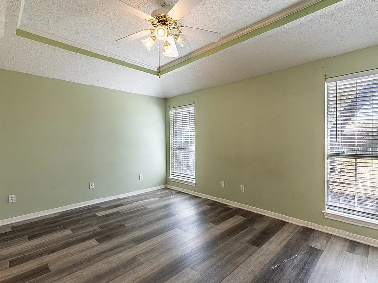 10312 Sierra West Dr — Photo 10