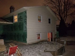 1581 W Marhill Rd, Green Bay, WI 54313