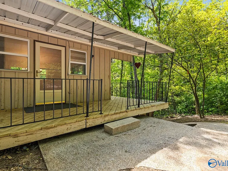 10038 Torino Dr SE — Photo 23
