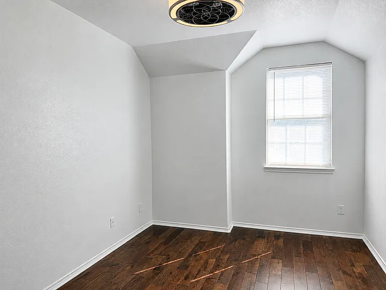 1009 Cheyenne Dr — Photo 34