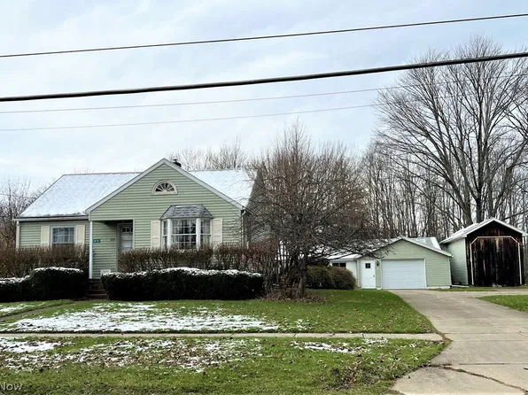 235 S Chestnut St, Jefferson, OH 44047