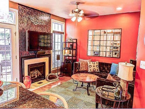 3rd image of 4023 Verret Dr #48