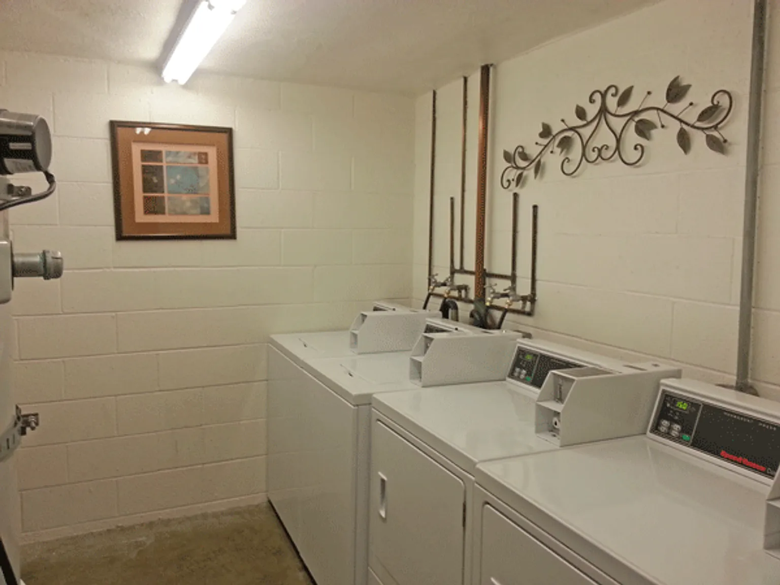  R 1114 Hopkins Ave (OH) — Photo 3