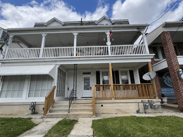 1819 W Market St APT 1, York, PA 17404