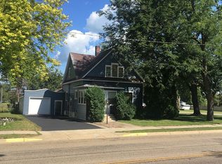 306 Division St S, Morristown, MN 55052