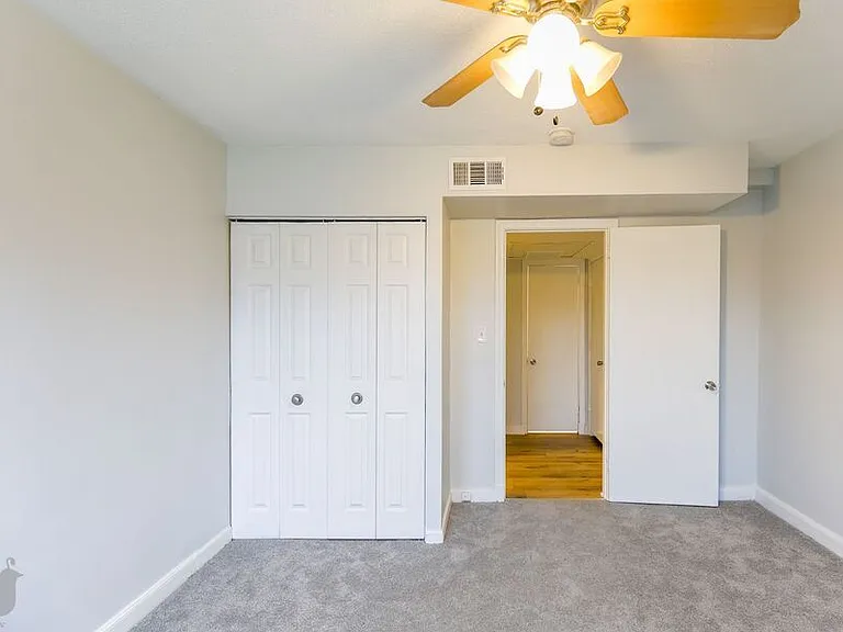 2103 Suitland Ter SE #201 — Photo 22
