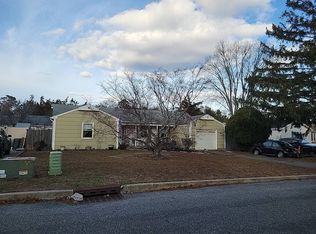 16 Haines St E, Lanoka Harbor, NJ 08734