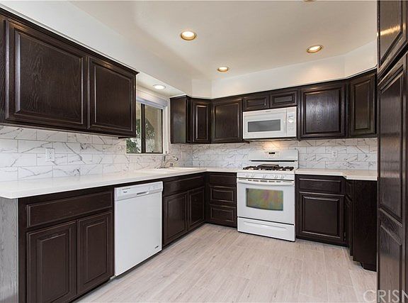 4th image of 9000 Vanalden Ave Unit 159