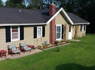 1203 Country Club Rd, Centerville, IA 52544