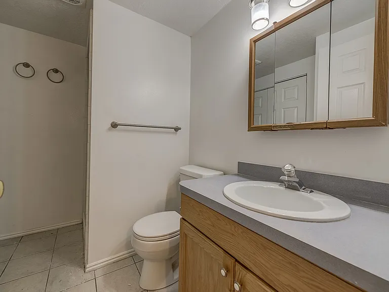 1273 N Riverside Ave #3 — Photo 6