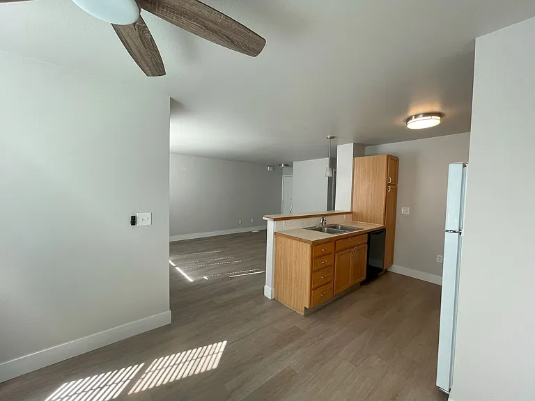 10162 W Garverdale Ln #202 — Photo 2