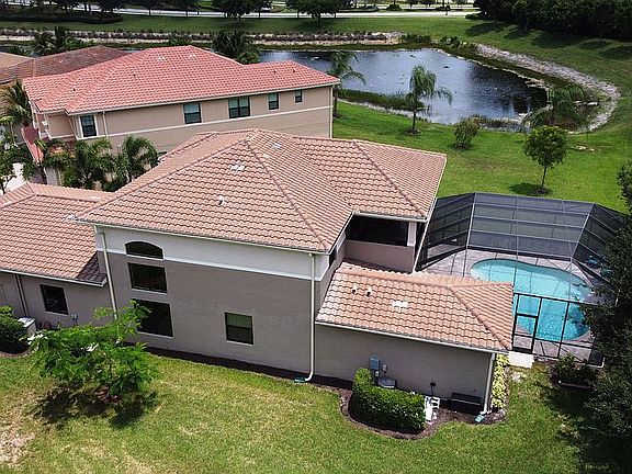 3rd image of 3678 Santaren Ct