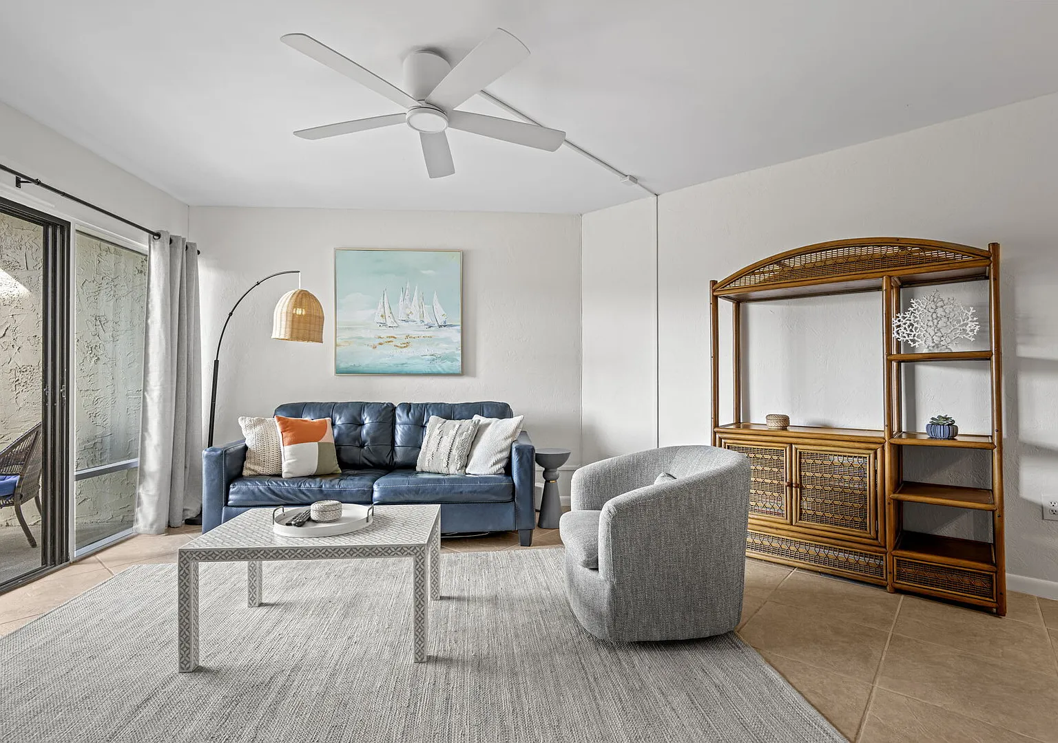 Crescent Beach Condo 2br/3ba, Wifi, Pool, Easy Beach Access — Photo 2