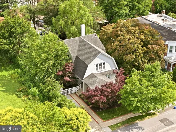 479 Harmon Rd, Philadelphia, PA 19128