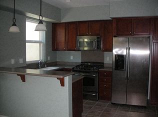 2710 Holly St, San Pablo, CA 94806