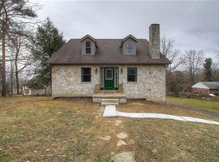 800 Planter Dr, Rochester, PA 15074