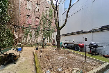 Rented by Brown Harris Stevens