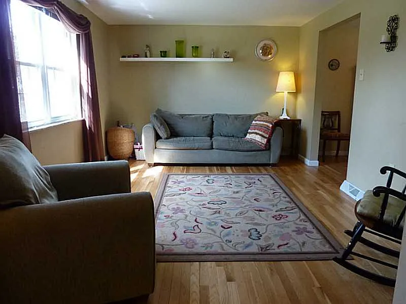 583 Sautter Dr photo 1