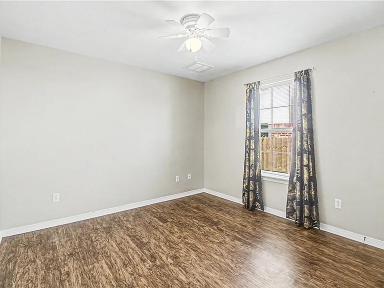 3118 Pleasant Grove Dr — Photo 14