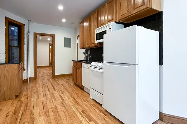Rented by Corcoran | media 4