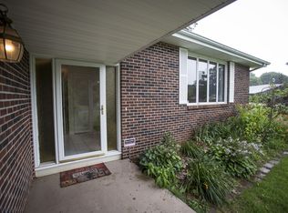 1301 S 14th Ave, Ozark, MO 65721