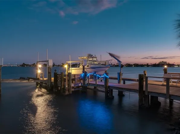 746 Boca Ciega Isle Dr, Saint Pete Beach, FL 33706