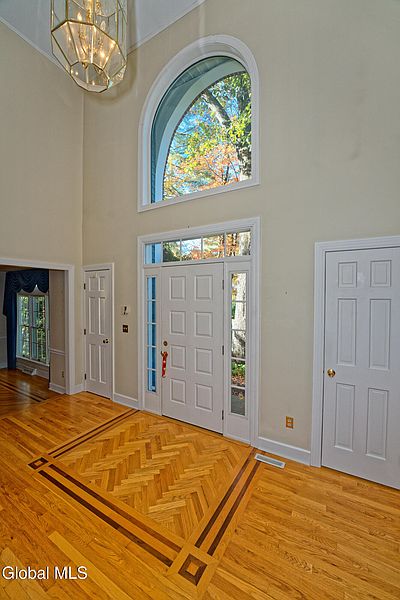 5th image of 13 Cobble Hill Drive