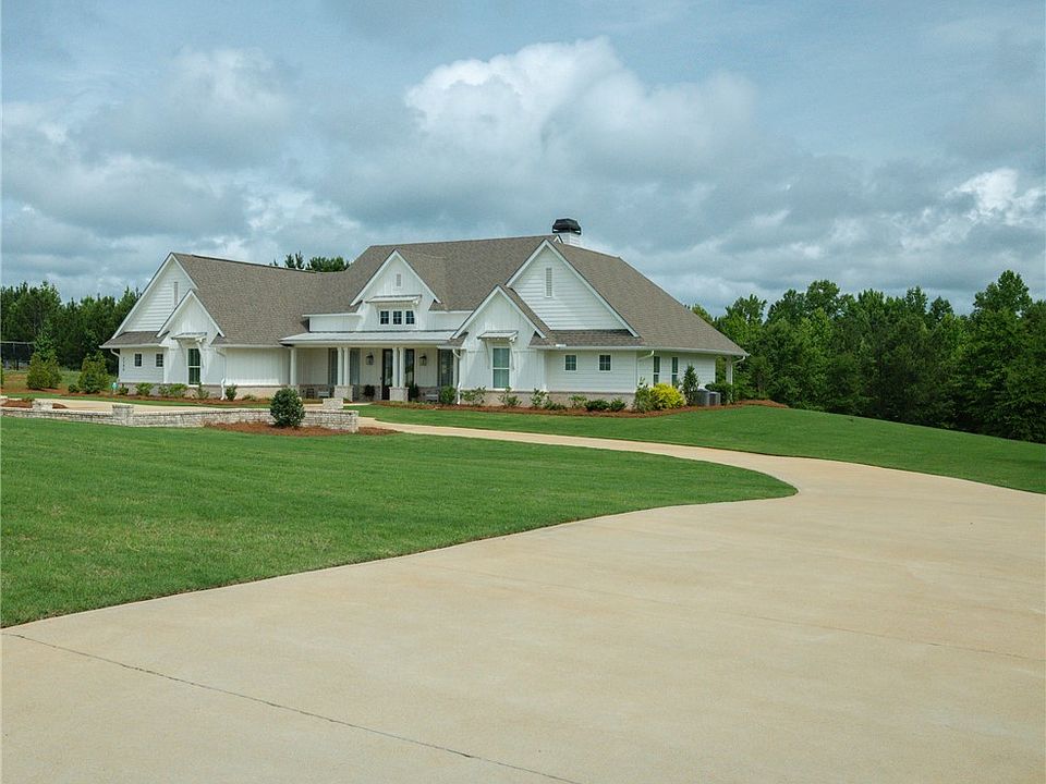 1st image of 2740 Partridge Ln