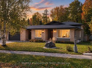101 Meadow Heights Dr, Bracebridge, ON P1L 1A3