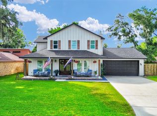 229 Montclaire Dr, West Columbia, TX 77486