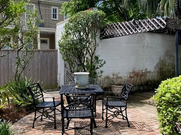 739 Pine St — Photo 13