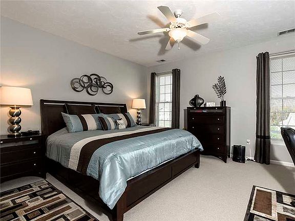 4th image of 221 Denali Dr